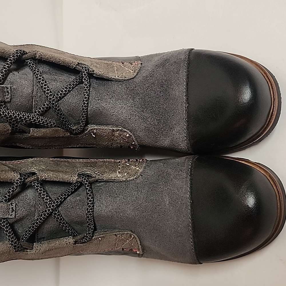 Sorel Cate The Great Sz8.5  Black Gray Olive Lace-up Tall 3.5 Hidden Wedge Boots - Picture 4 of 12